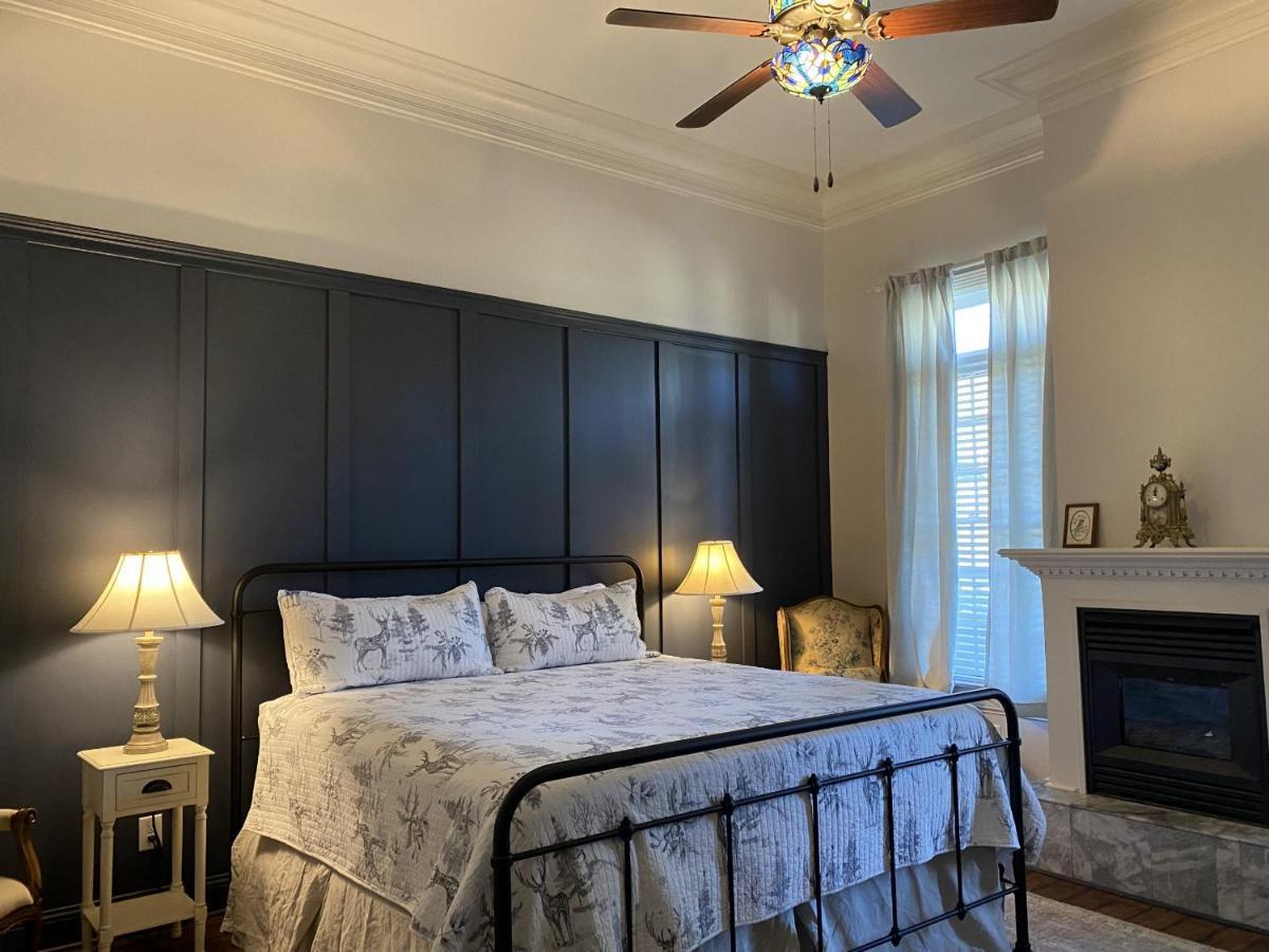 Whitestone Country Inn Kingston Bagian luar foto