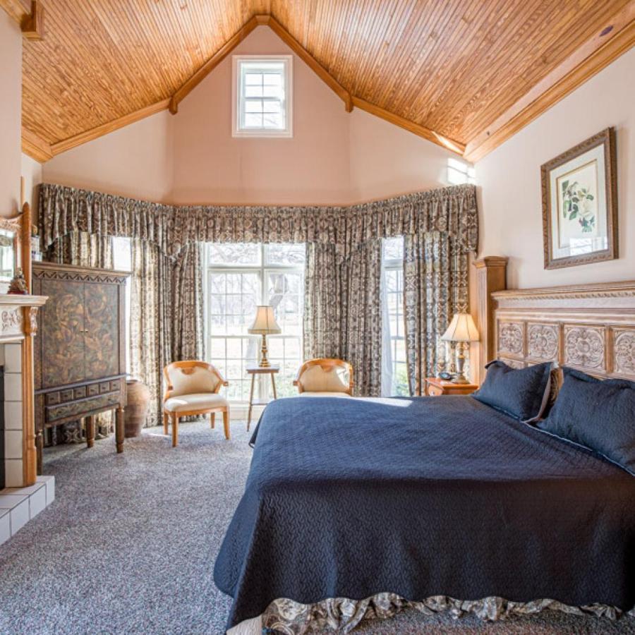 Whitestone Country Inn Kingston Bagian luar foto