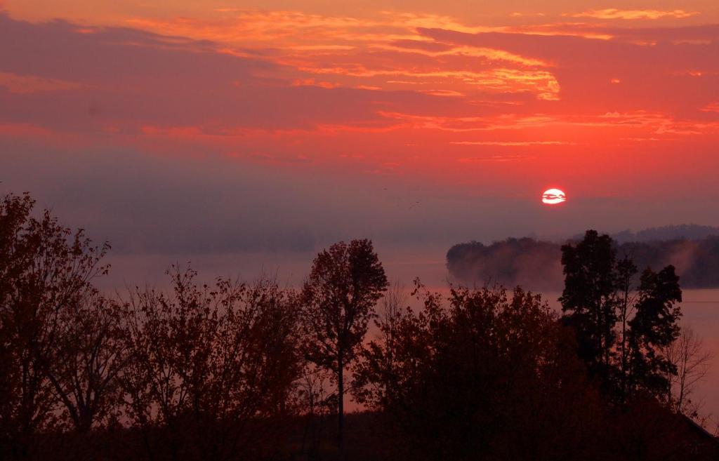 Whitestone Country Inn Kingston Bagian luar foto