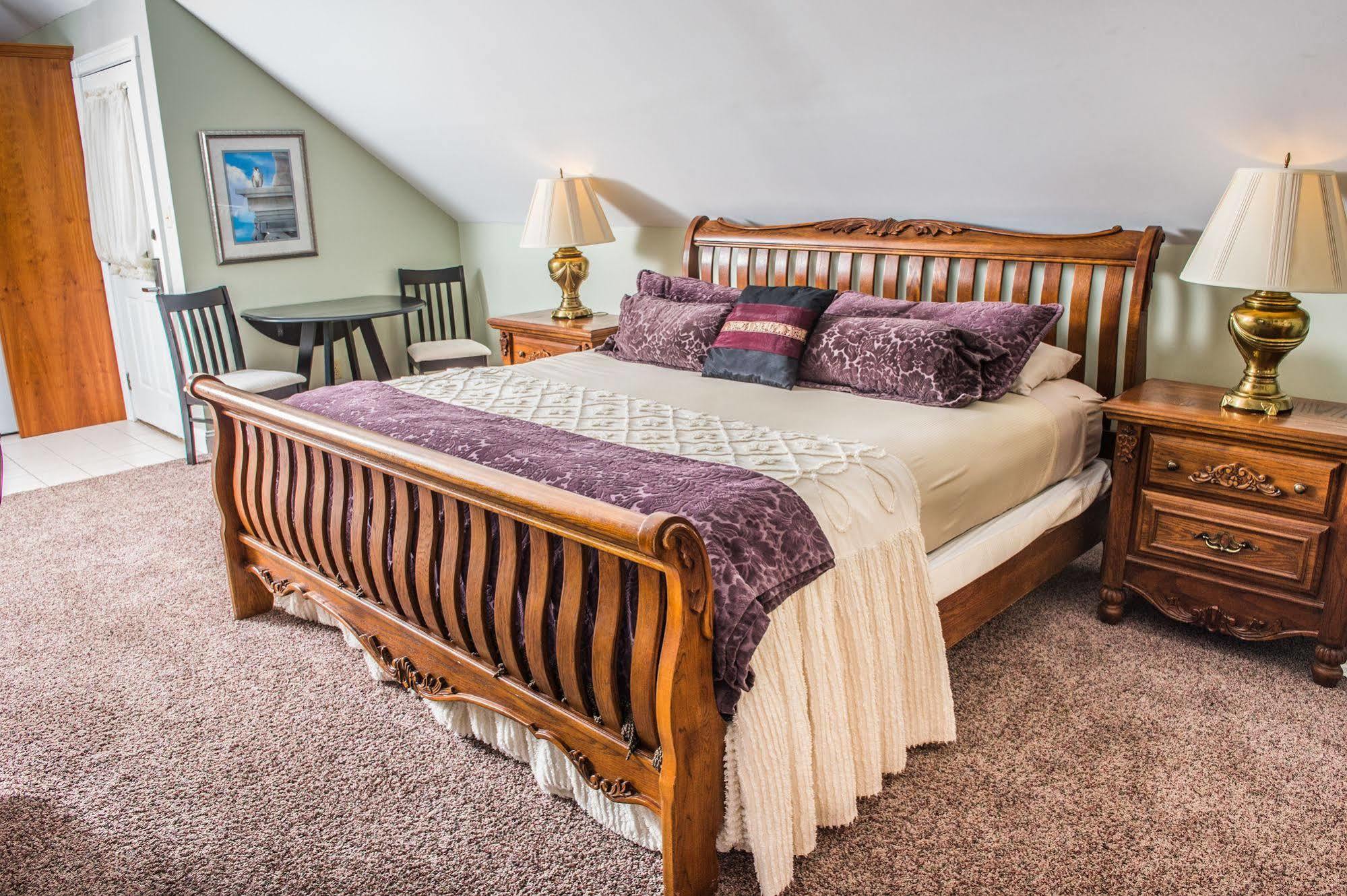 Whitestone Country Inn Kingston Bagian luar foto